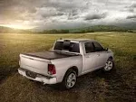 Roll-N-Lock 15-18 Chevy Silverado/Sierra 2500/3500 SB 77-3/8in M-Series Retractable Tonneau Cover - LG221M