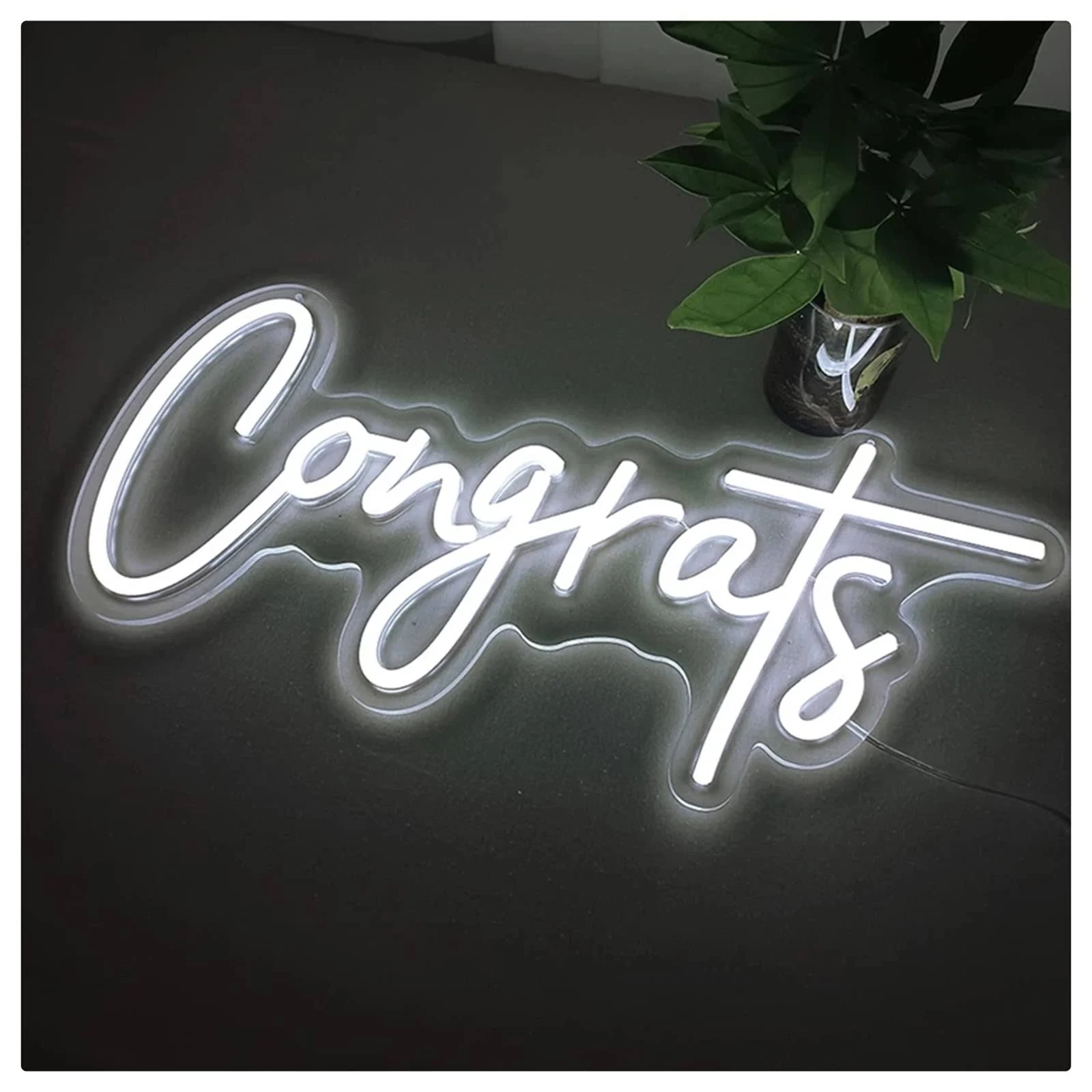 Congrats Grad Neon Light for Graduation Party Decor, Art Wall Background Decor for Home, Bar, College, Hotel, LED Neon Sign Dimmer for Wedding, Birthday, Party, Graduation Gifts, White, 50X23CM