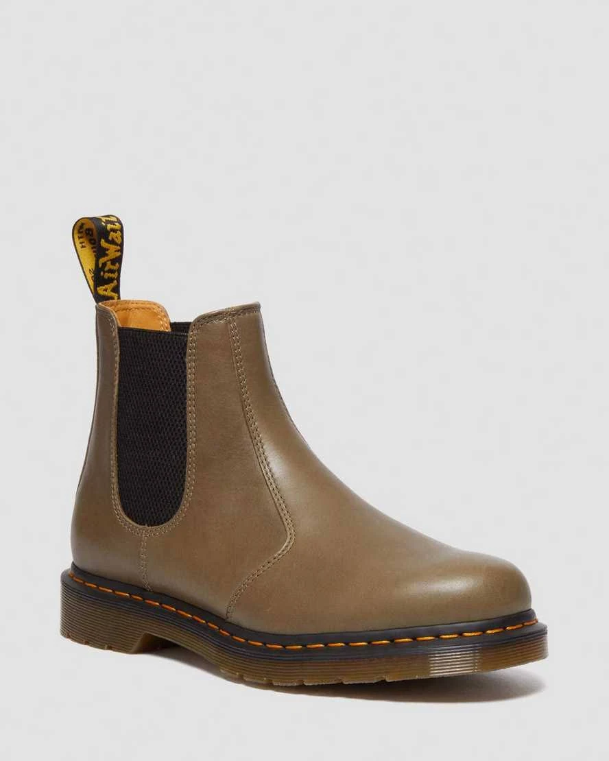 Dr. Martens Men's 2976 Chelsea Boot