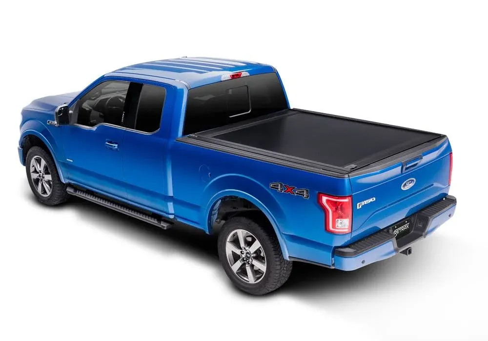 Nissan Titan Retrax RetraxONE MX Tonneau Cover 60752