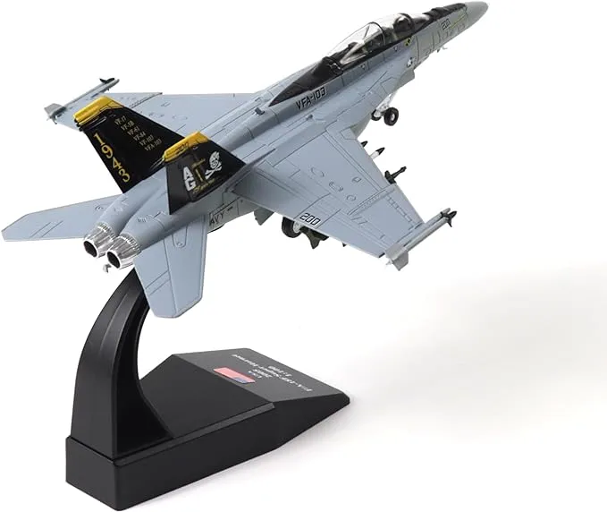 NUOTIE 1/100 F/A-18 Super Hornet Diecast Metal Fighter Jet Model Kits Pre-Build Replica 1943-2018 Jolly Roger Livery Military for Display Collection