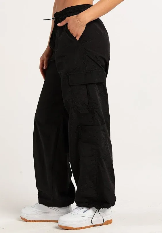 FULL TILT Low Rise Womens Parachute Cargo Pants