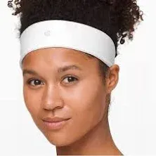 Lululemon Fly Away Tamer Headband