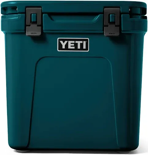 Yeti Roadie 48 Wheeled Cooler - Cosmic Lilac