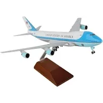 Air Force One VC25 1/200 Model