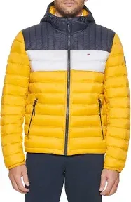 Tommy Hilfiger Men's Water Resistant Ultra Loft Filled Hooded Puffer Jacket