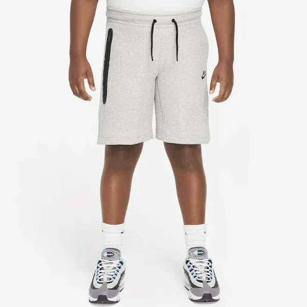 Nike Sportswear Tech Fleece Big Kids' (Boys') Shorts (Extended Size) (Black/Black/Black, FD3290-010)