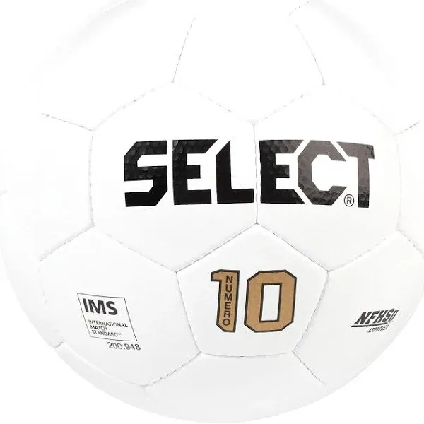 Select Numero 10 V22 Soccer Ball