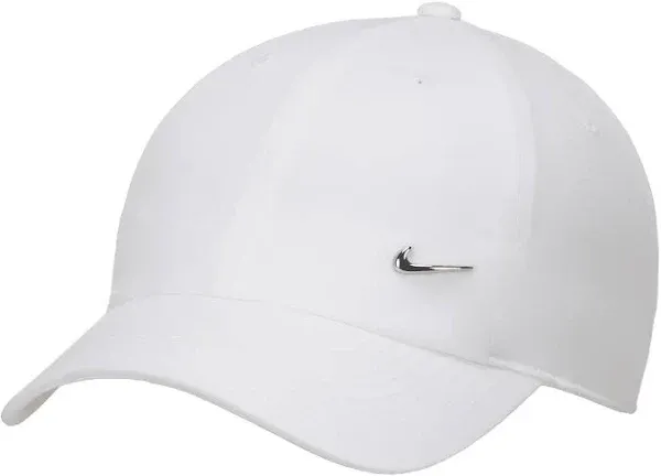 Nike Dri-FIT Club Unstructured Metal Swoosh Cap