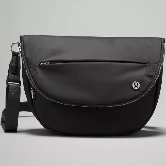 Lululemon - All Night Festival Bag Micro 2L - Black/silver