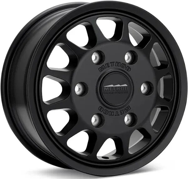 Method MR703 17x8.5 Offset CB Wheel