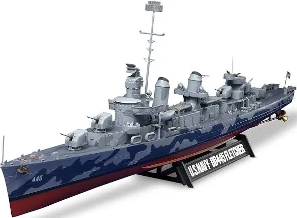 Tamiya 1/350 US Navy DD445 Fletcher