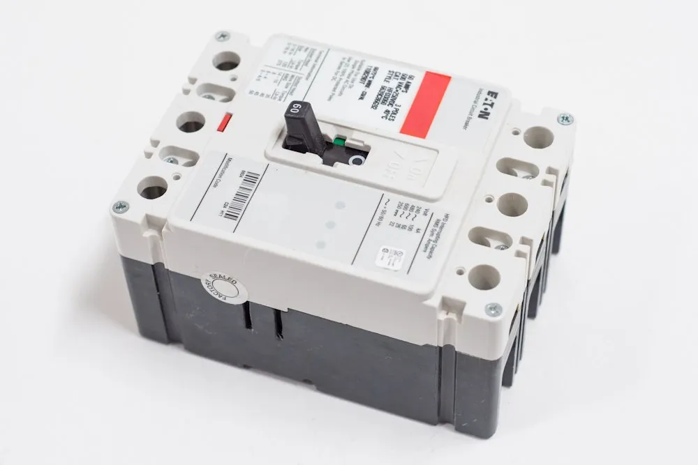 Eaton FD3030 Circuit Breaker