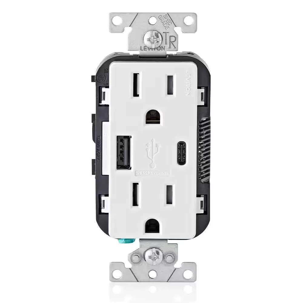 Leviton C Outlet USB