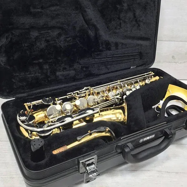 Yamaha Advantage YAS-200AD Student Alto Saxophone