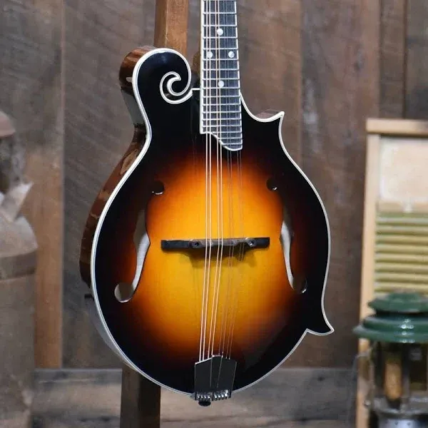 Eastman MD515-CS F-Style Mandolin