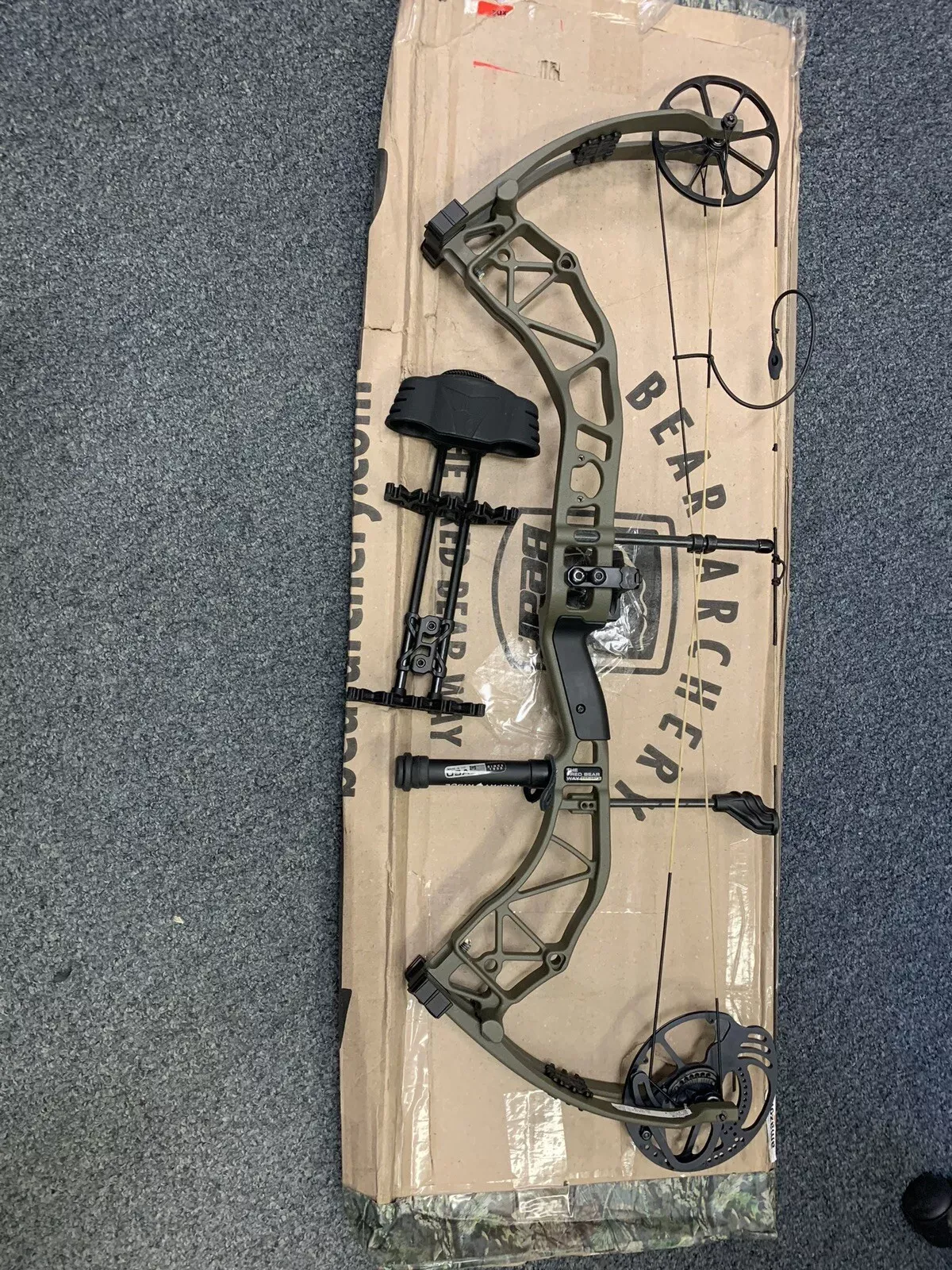 Bear Archery Adapt RTH Compound Bow