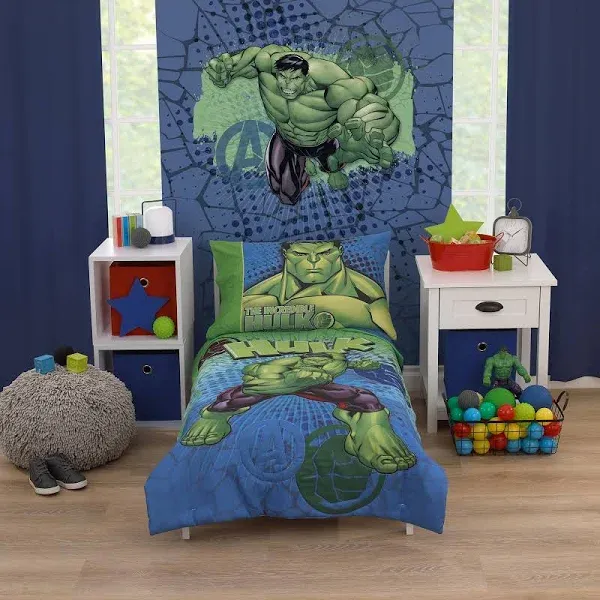 Marvel The Incredible Hulk Toddler Bed Set