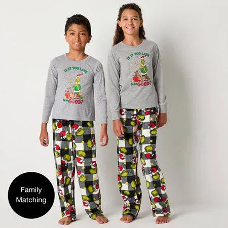 Dr. Seuss Grinch Who Stole Christmas Fleece Pajama Set