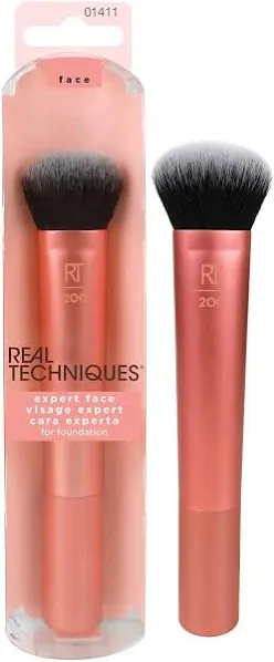 Real Techniques Expert Face Brush