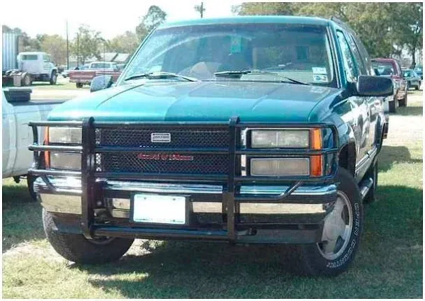 Ranch Hand Legend Series Grille Guard