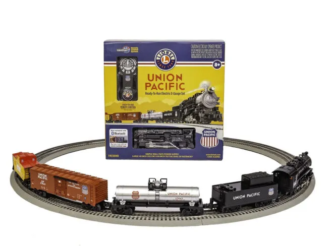 LIONEL LIONCHIEF UP FLYER 0-8-0 REMOTE BLUETOOTH TRAIN SET O GAUGE 1923040 NEW