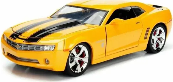 Transformers 1:24 Bumblebee 2006 Chevy Camaro Die-Cast Car w/Robot on Chassis & Collectible Coin, Toys for Kids and Adults