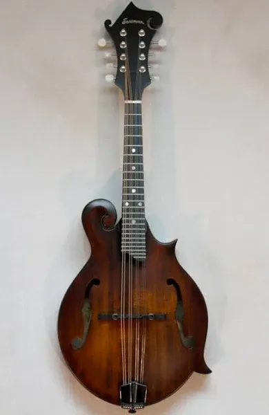 Eastman MD515CC/N F-Style Mandolin w/case