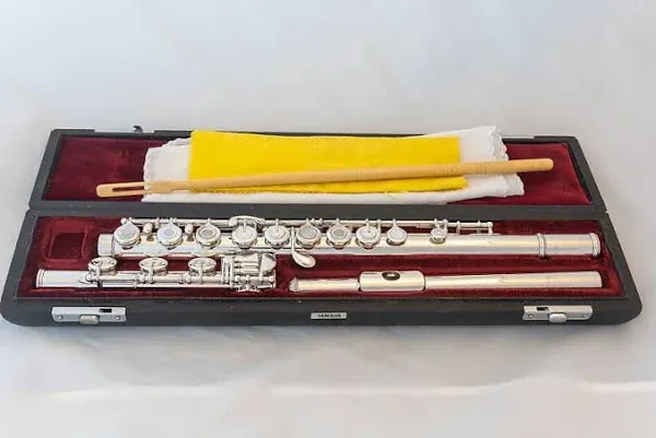 Yamaha Professional Flute