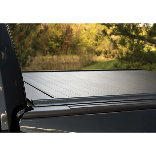 Nissan Titan Retrax RetraxONE MX Tonneau Cover 60752