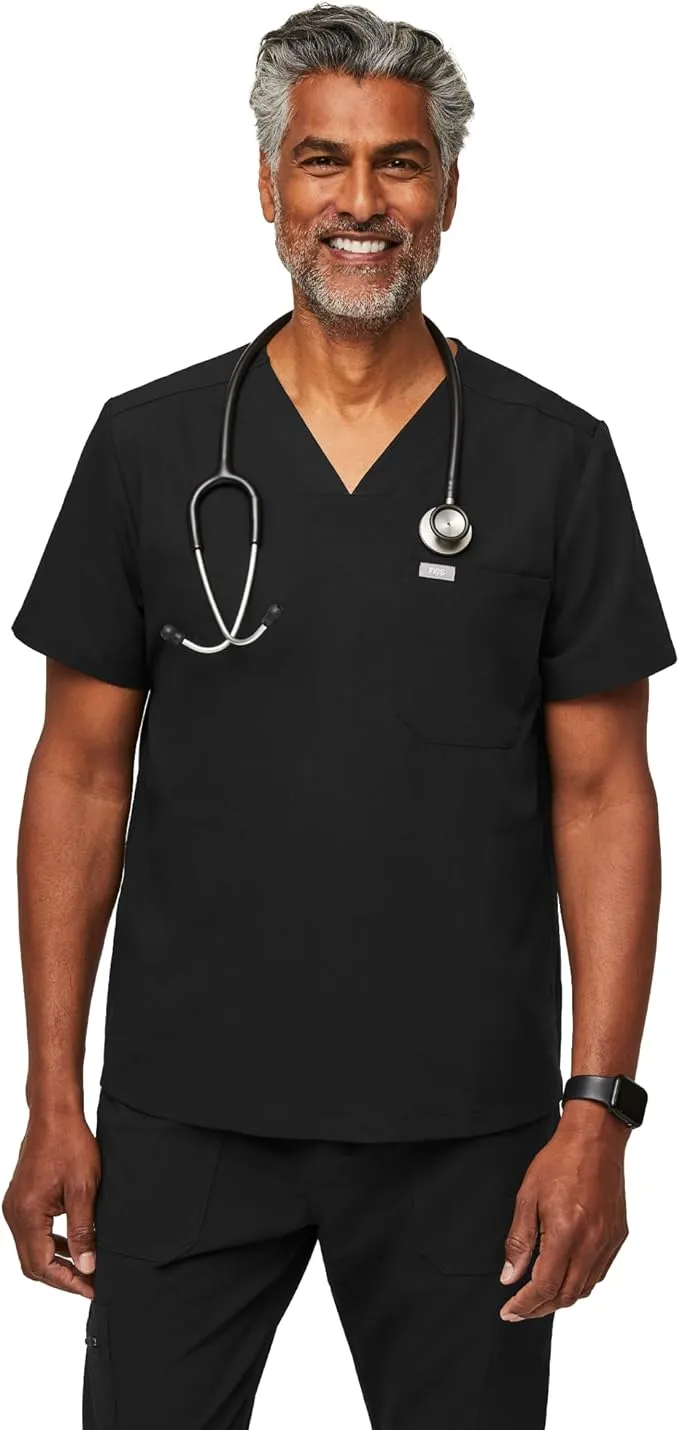 FIGS | Men’s Chisec Three Pocket Scrub Top, Size XL