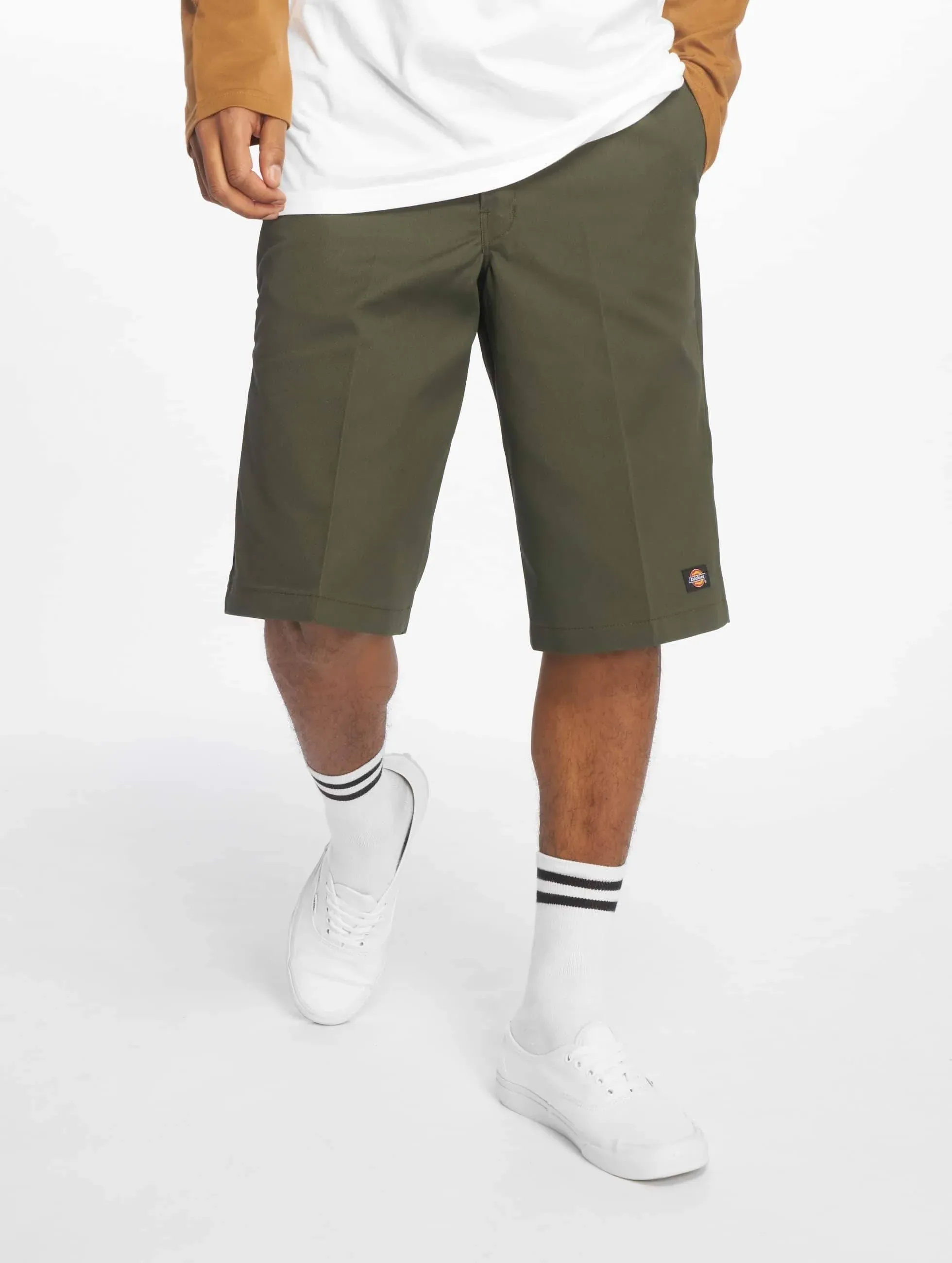 Dickies Men's Loose-Fit Multi-Pocket Work Shorts