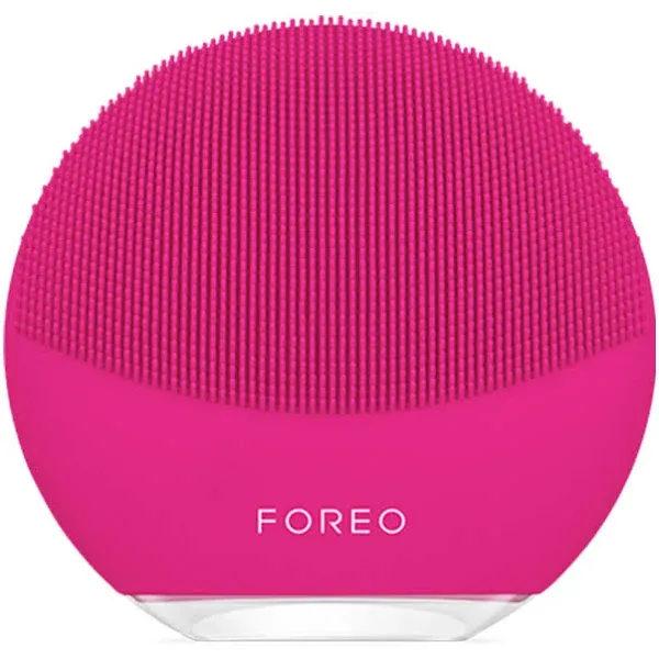 FOREO LUNA mini 3 Facial Cleansing Massager - Fuchsia Color