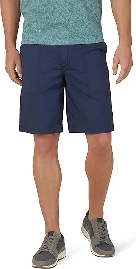 Lee Men's Extreme Motion Relaxed Fit Utility Flat Front Short