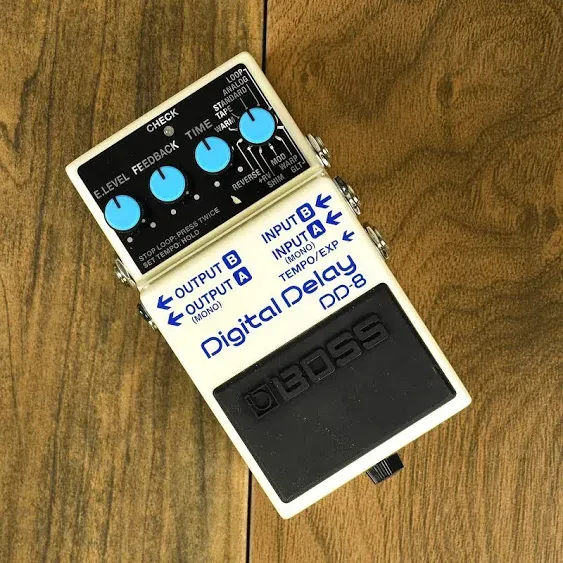 Boss DD- 8 Digital Delay Pedal