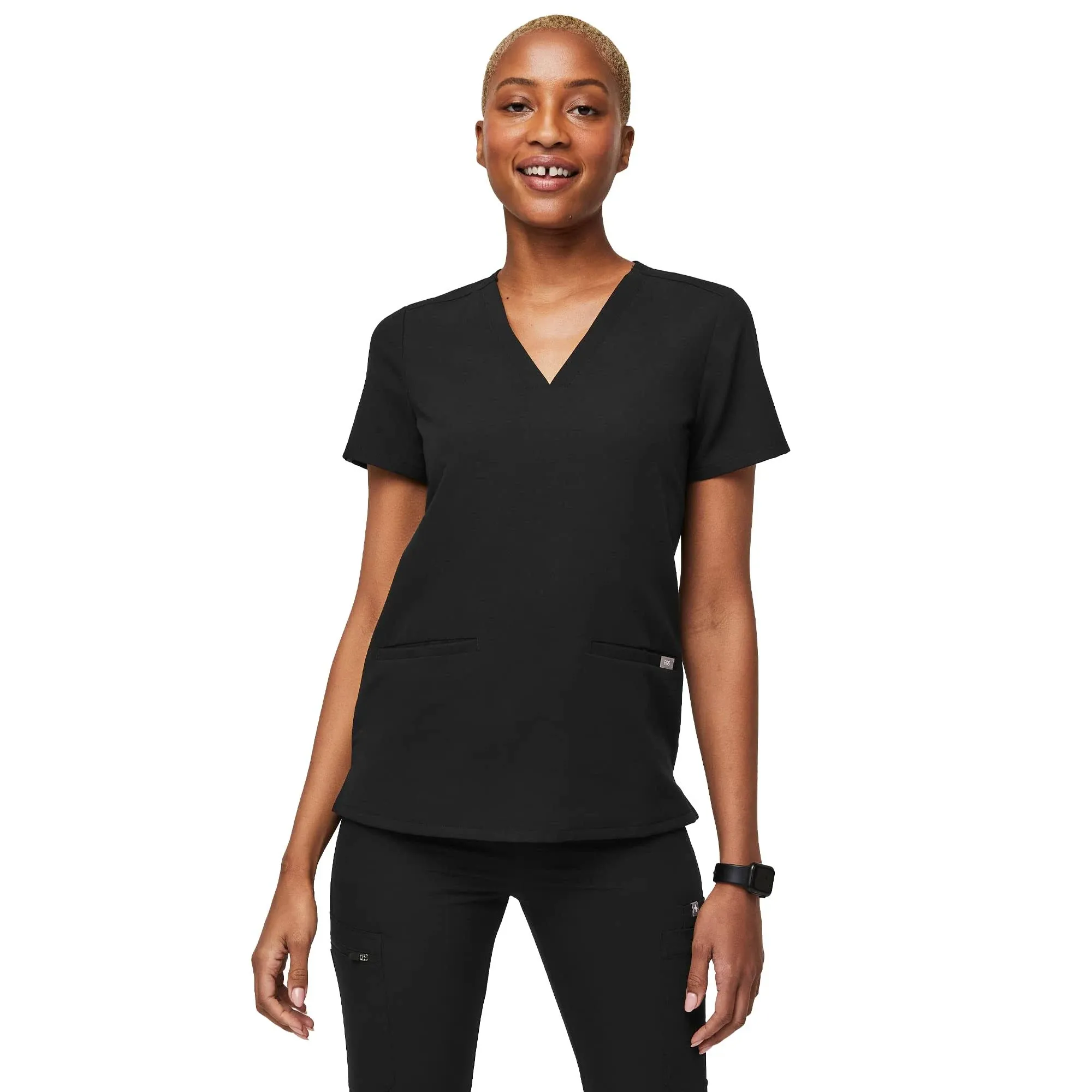 FIGS Casma Scrub Tops for Women — Classic Fit, 3 Pockets, Four-Way Stretch, Anti-Wrinkle Women's Medical Scrub Top