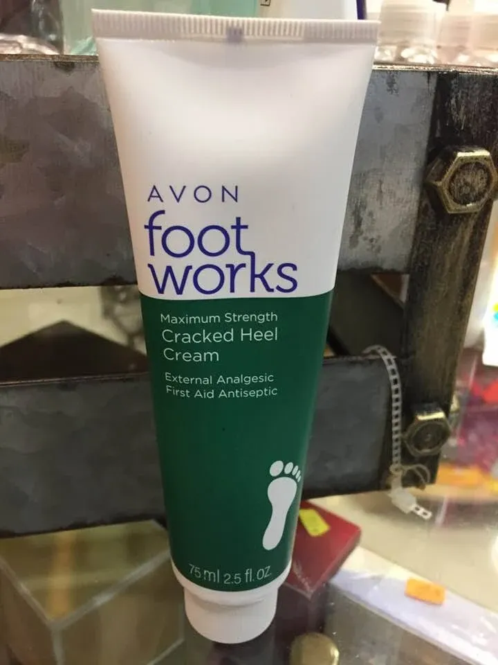 Avon Foot Works Maximum Strength Cracked Heel Cream 2.5 fl oz